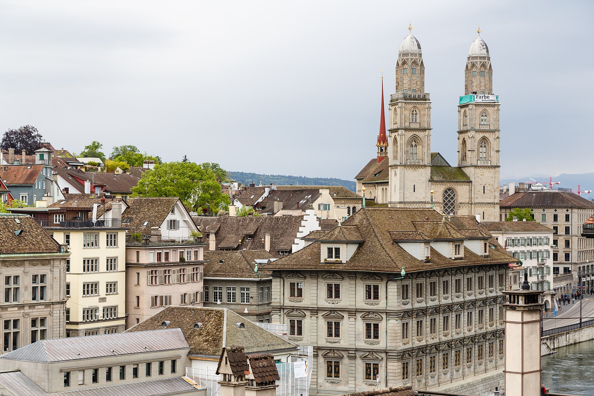 Zürich: the Grossmünster seen from Lindenhof hill